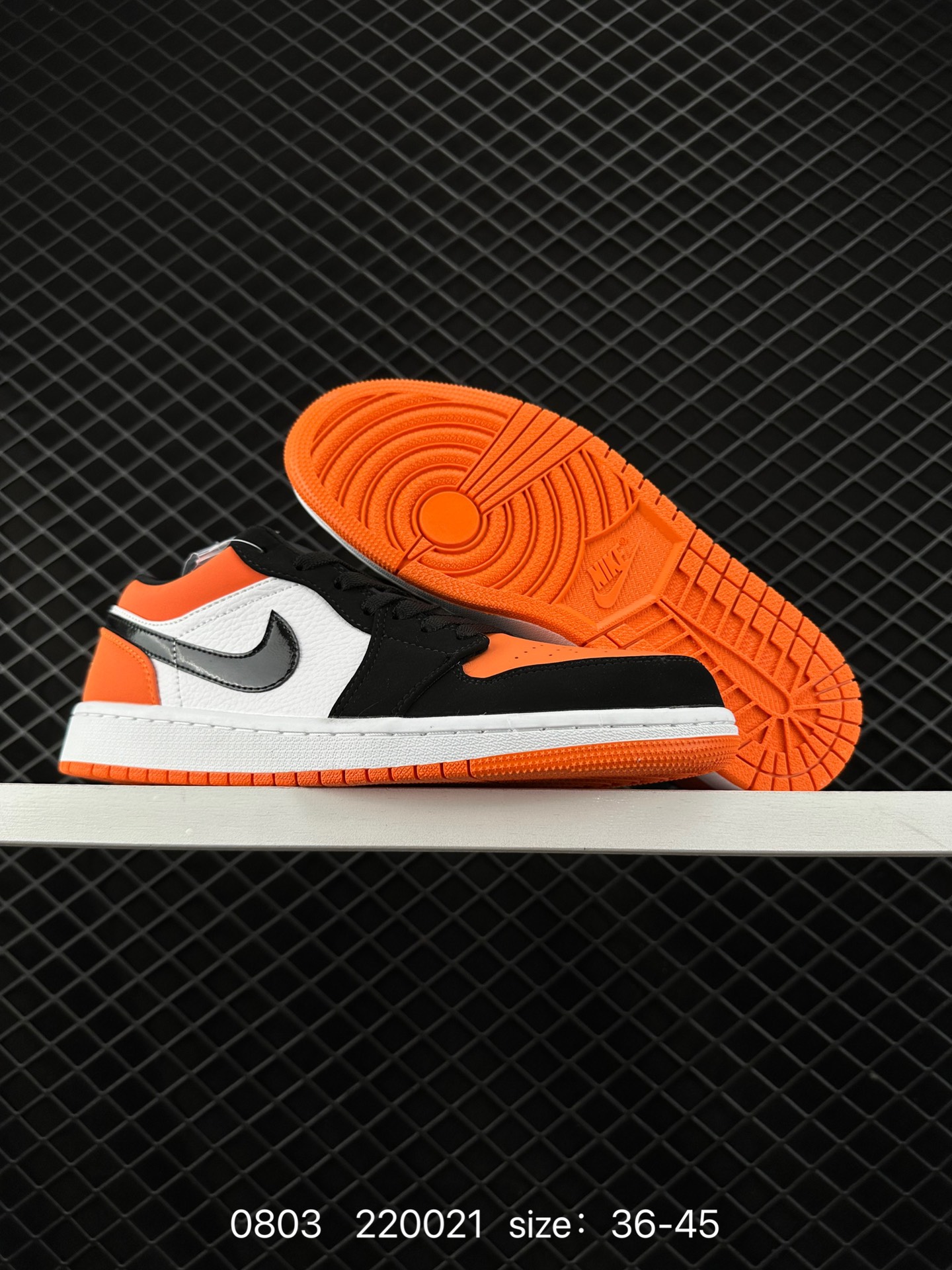 Air Jordan 1 Low AJ1